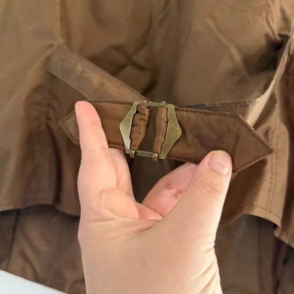 Vintage Wilsons Genuine Brown Leather Vest with Snaps and Adjustable Back - Picture 9 of 13